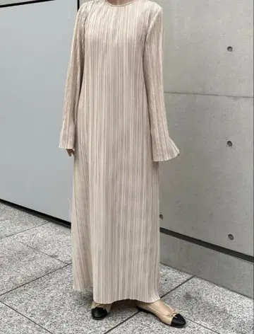 [ 미사용 새상품 ] clastellar 원피스 가격 인하했습니다