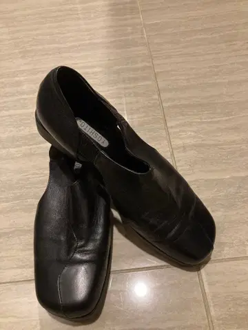 Yoshito 블랙 슬립온 펌프스 24.5cm