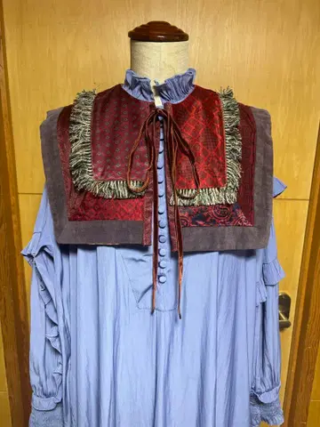 RehersalL 리하올 빈티지풍 페이즐리 패치워크 탈착식 옷깃