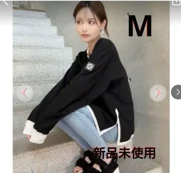 Rady 바이컬러 슬릿 로고 롱 T셔츠