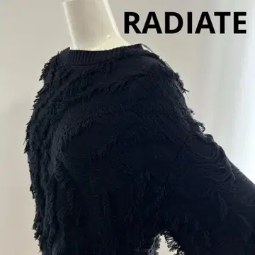 [ 새상품 미사용품 ] RADIATE 프린지 자카드 숏 니트 스웨터