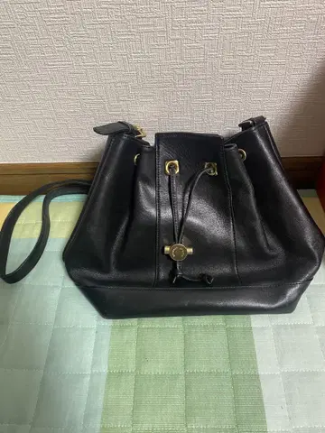 가죽 버킷백 블랙