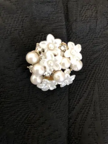 새상품 오스틴 리드 브로치 포함 세레모니에 딱 맞는 블랙 원피스