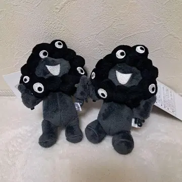 블랙 미야쿠미야쿠 서기, 앉기 세트