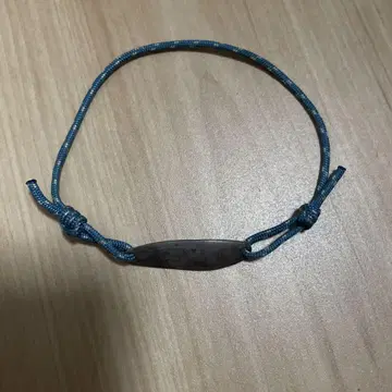 레드 리 팔찌