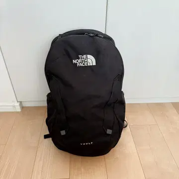 THE NORTH FACE VAULT 블랙 백팩