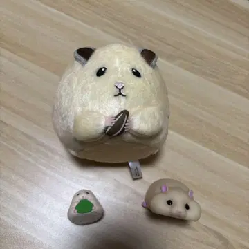 스케로쿠의 일상 봉제 인형 펜꽂이 야와못치 햄스터 하무스비 세트