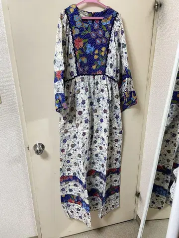 Young Innocent 바틱 패치워크 롱 원피스