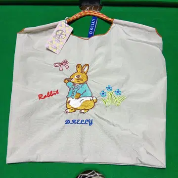 D.KELLY 토끼 자수 토트백