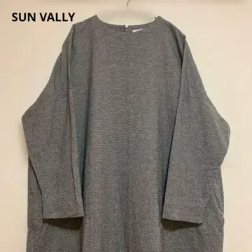 SUN VALLEY 코쿤 원피스 긴팔 루즈핏