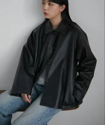 AUNT MARIE'S 블랙 자켓