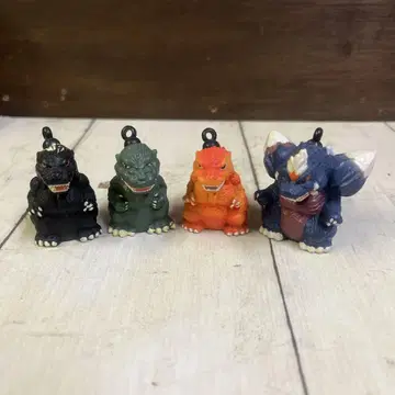 고질라 피규어 4체 세트