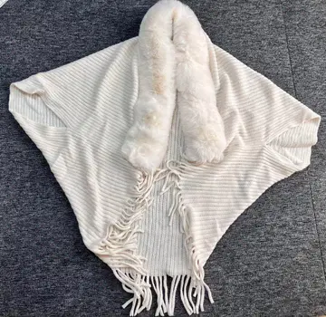 [ JENNY COUTURE ] JENNY & Co. 퍼 달린 판초 프리