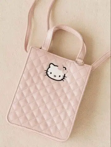 LOWRYSFARM 헬로키티 me 퀼팅 miniBAG