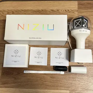 NiziU 응원봉 박스 포함