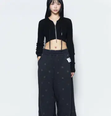 heredthread S dot sweat wide pants 블랙