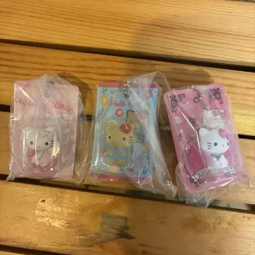 헬로키티 키링 3개 세트