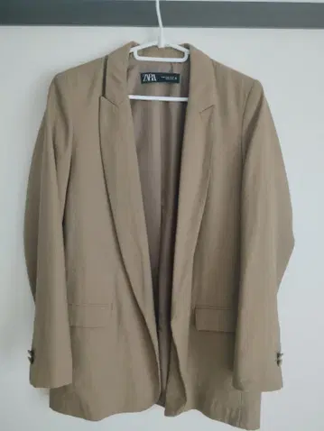 ZARA 테일러드 자켓