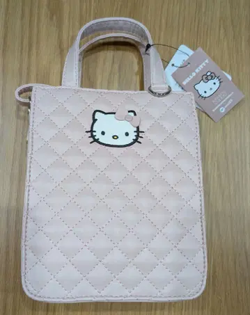 LOWRYSFARM 헬로키티 me% 퀼팅 miniBAG