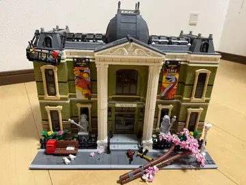 레고 LEGO 10326 박물관 & 40681 푸드트럭 중고품