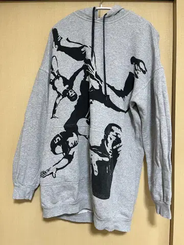 D&G 그레이 그래픽 프린트 후드티