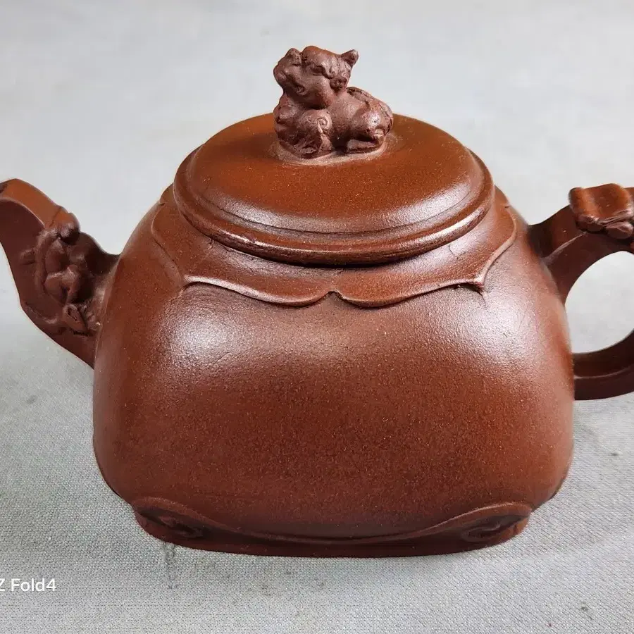 중국도자기 자사호 기형이 독특하다