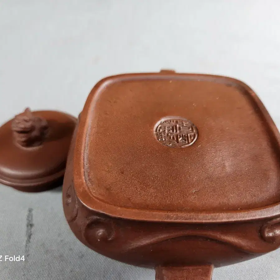 중국도자기 자사호 기형이 독특하다