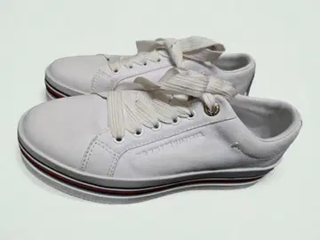 TOMMY HILFIGER 통굽 스니커즈 23cm