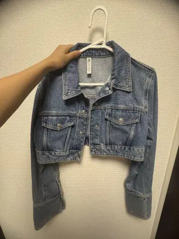ZARA 라이트 블루 크롭 데님 자켓