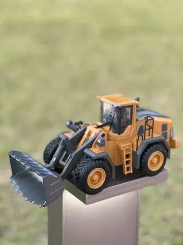 셔블 로더 오렌지 25cm 운전사 인형 포함