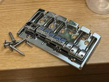 GOTOH 404BO-5 브릿지 크롬 고토 5현 베이스용 18mm