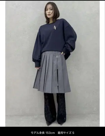 dazzlin 지퍼 슬릿 미디 스커트