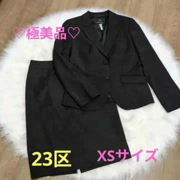 [ 새상품급 ] 23구 블랙 여성 수트 자켓+스커트 사이즈 34 XS
