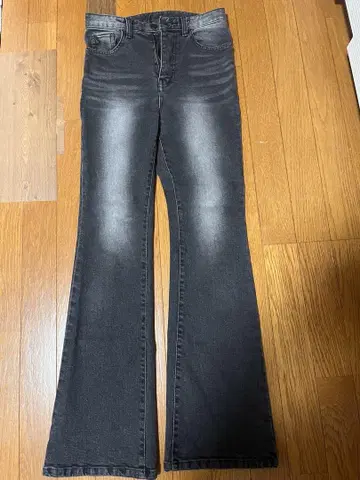 NUGU 블랙 부츠컷 팬츠 블랙