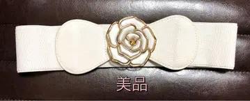 (새상품급) MARS 장미 버클 벨트 화이트
