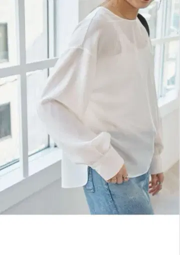 새상품급 Spick&Span 화이트 긴팔 셔츠 캐주얼