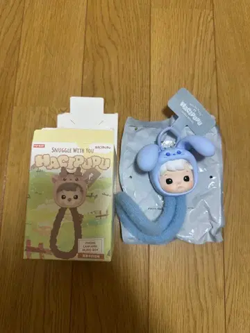 popmart 하치푸푸 스마트폰 스트랩 토끼 Comfy Bunny