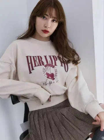 herlipto Classic Cherry Sweatshirt 새상품