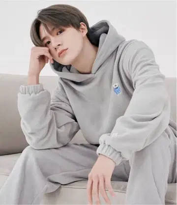 FCMM 제노 후드티