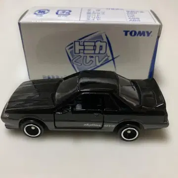 절판 토미카 복권 V 스카이라인 2000 GTS R31 복면 순찰차