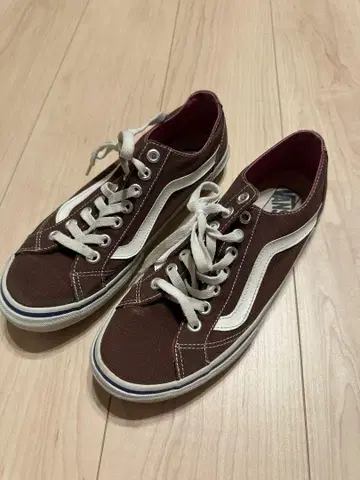 Vans 브라운 스니커즈 사이즈 9. 90s