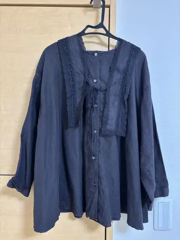 nest Robe 레이스 카라 부착 전후 2way 블라우스