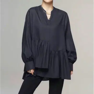 [ 새상품급 ] PLST 플라스테 밑단 프릴 티어드 블라우스 비대칭