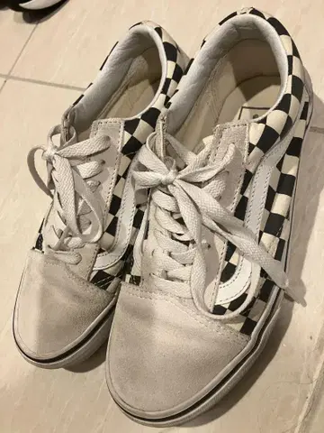Vans 체커 패턴 스니커즈 23cm