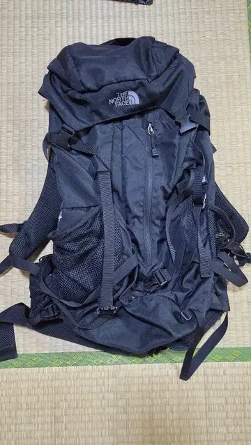 The North Face Tellus 30 블랙