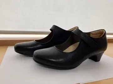 나카야마 신발 가게 포멀 펌프스 23.5cm 블랙