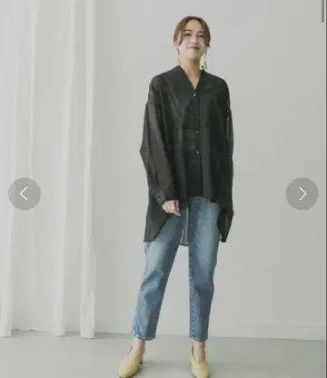 KBF+ 메쉬 스트라이프 시어 셔츠