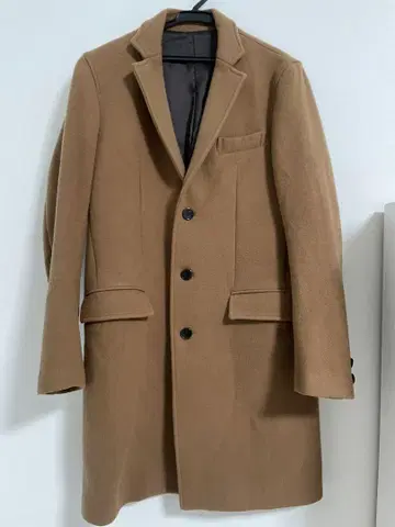 다케오 키쿠치 체스터 코트 카멜