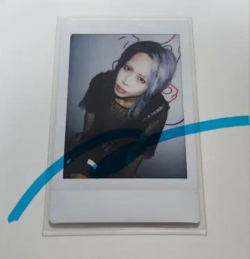 미도리카와 유우 폴라로이드