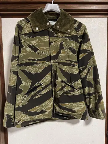SASSAFRAS 카모플라쥬 자켓 S
